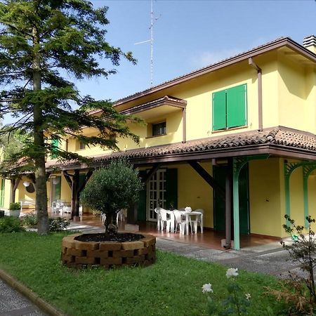 B&B Villa Dei Cigni Reali Carpi Dış mekan fotoğraf