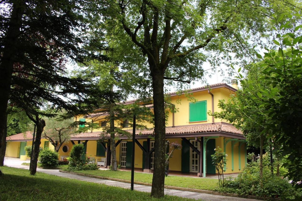 B&B Villa Dei Cigni Reali Carpi Dış mekan fotoğraf